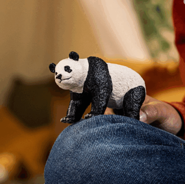 schleich wild life giant panda