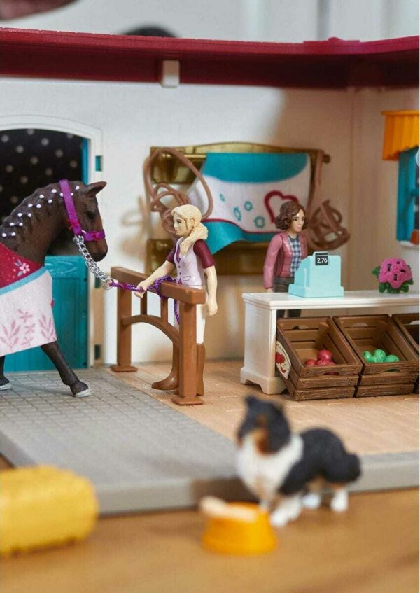 Horse Shop