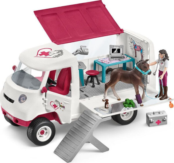 schleich Mobile Vet with Hanoverian Foal