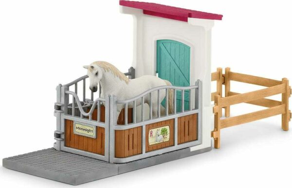 Horse Stall Extension